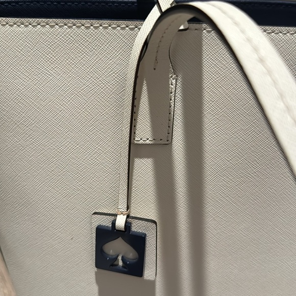 Kate Spade purse - Picture 5 of 8